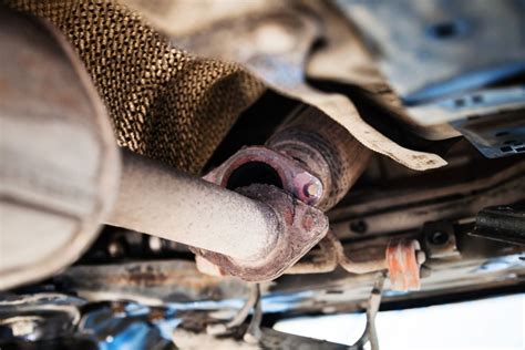 is it safe to drive with exhaust leak|How long can I drive with an exhaust leak 